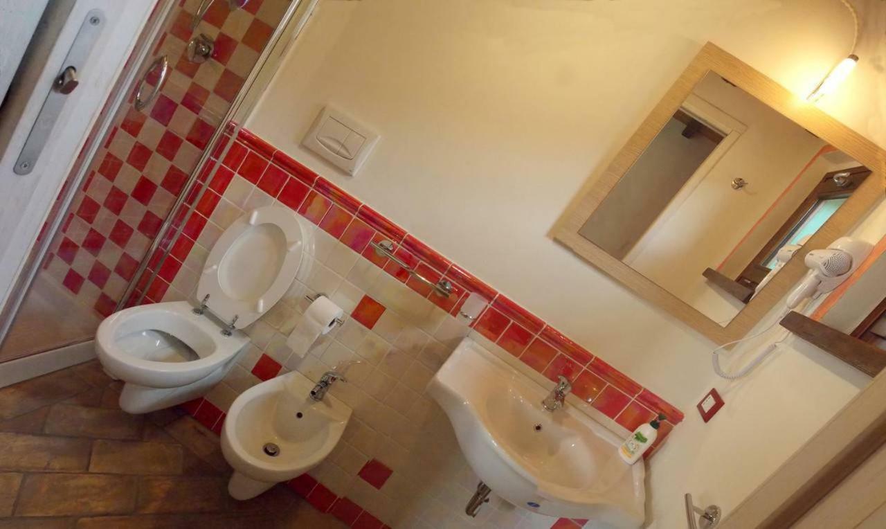 Agriturismo Cento Ducati Palombara Sabina ภายนอก รูปภาพ