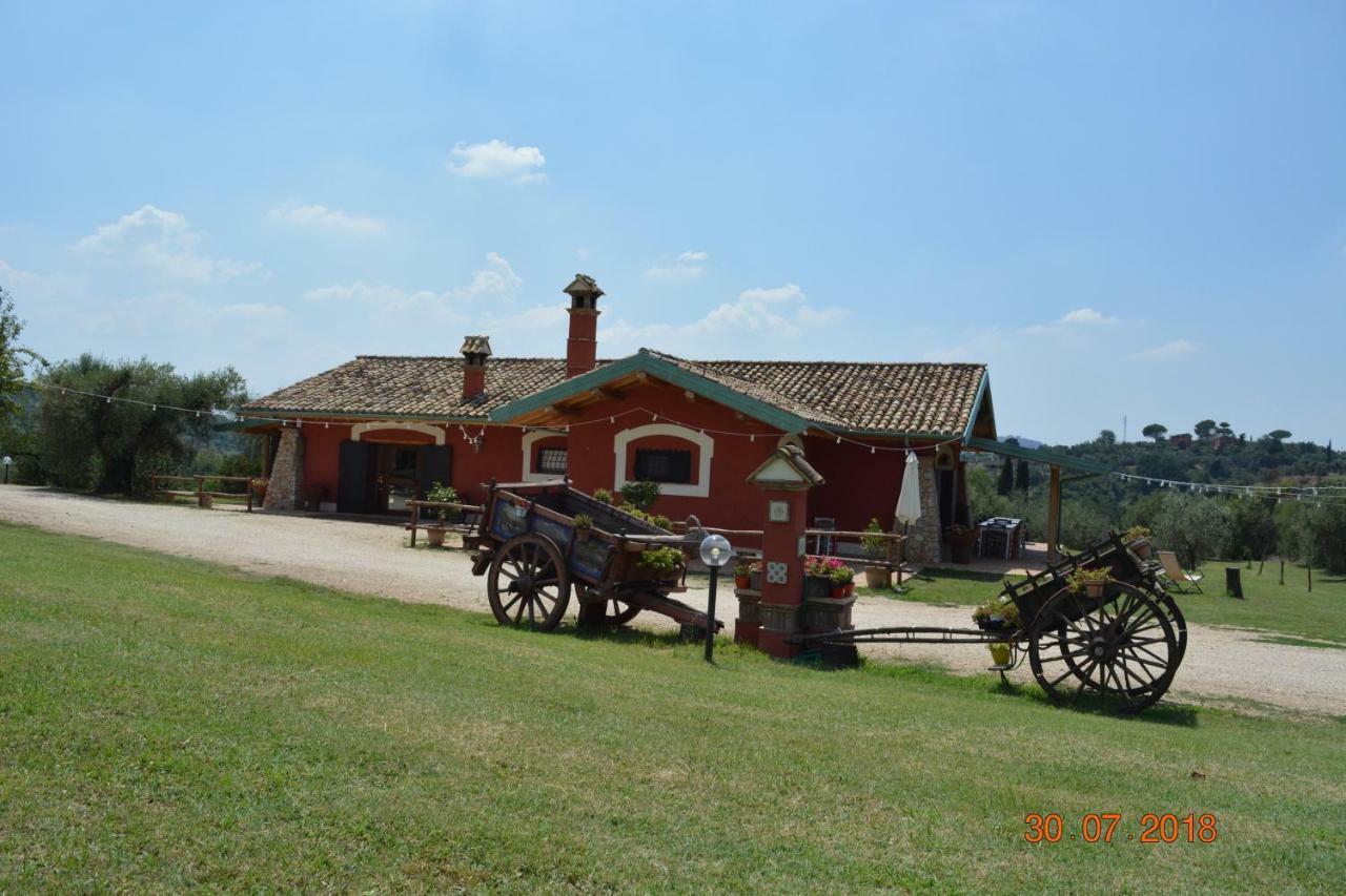 Agriturismo Cento Ducati Palombara Sabina ภายนอก รูปภาพ